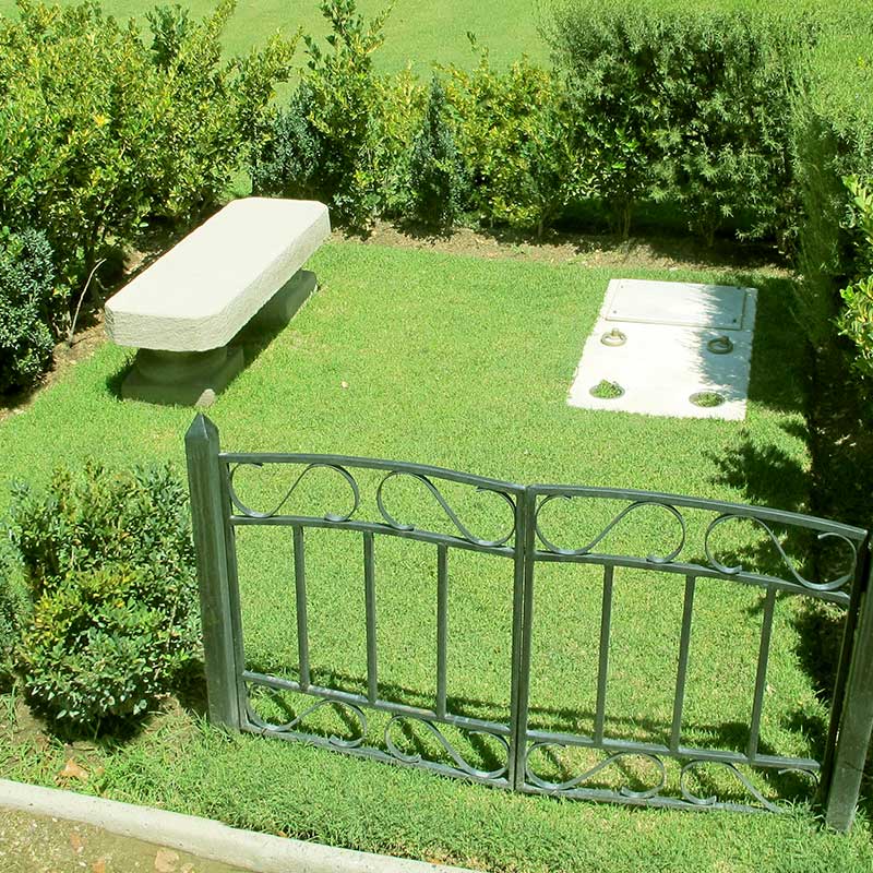 Imagen de la sepultura tipo Jardín Privado en el cementerio parque Sendero